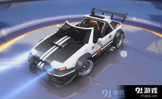 QQ飞车AE86对比霸天虎谁更适合上分